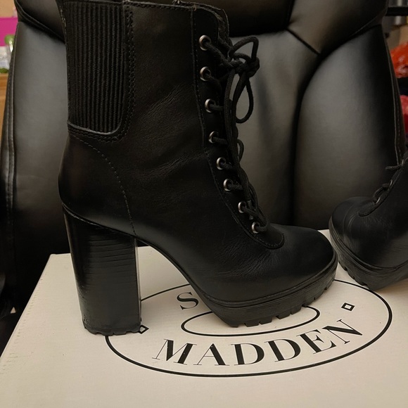 Steve Madden Boots - Picture 10 of 10